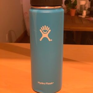 Blue 20oz Hydro Flask